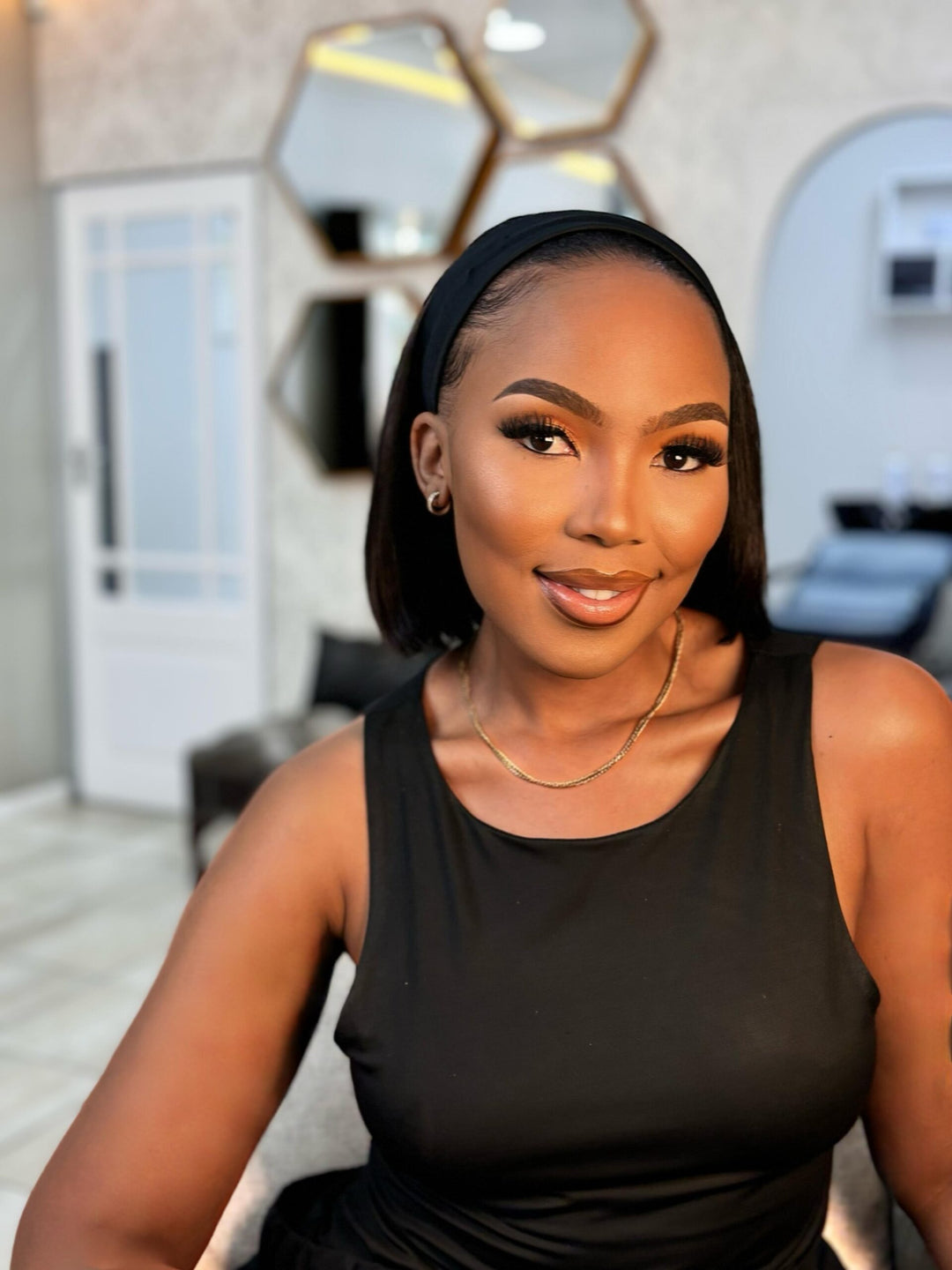 8-inch Lady Jada Headband Wig