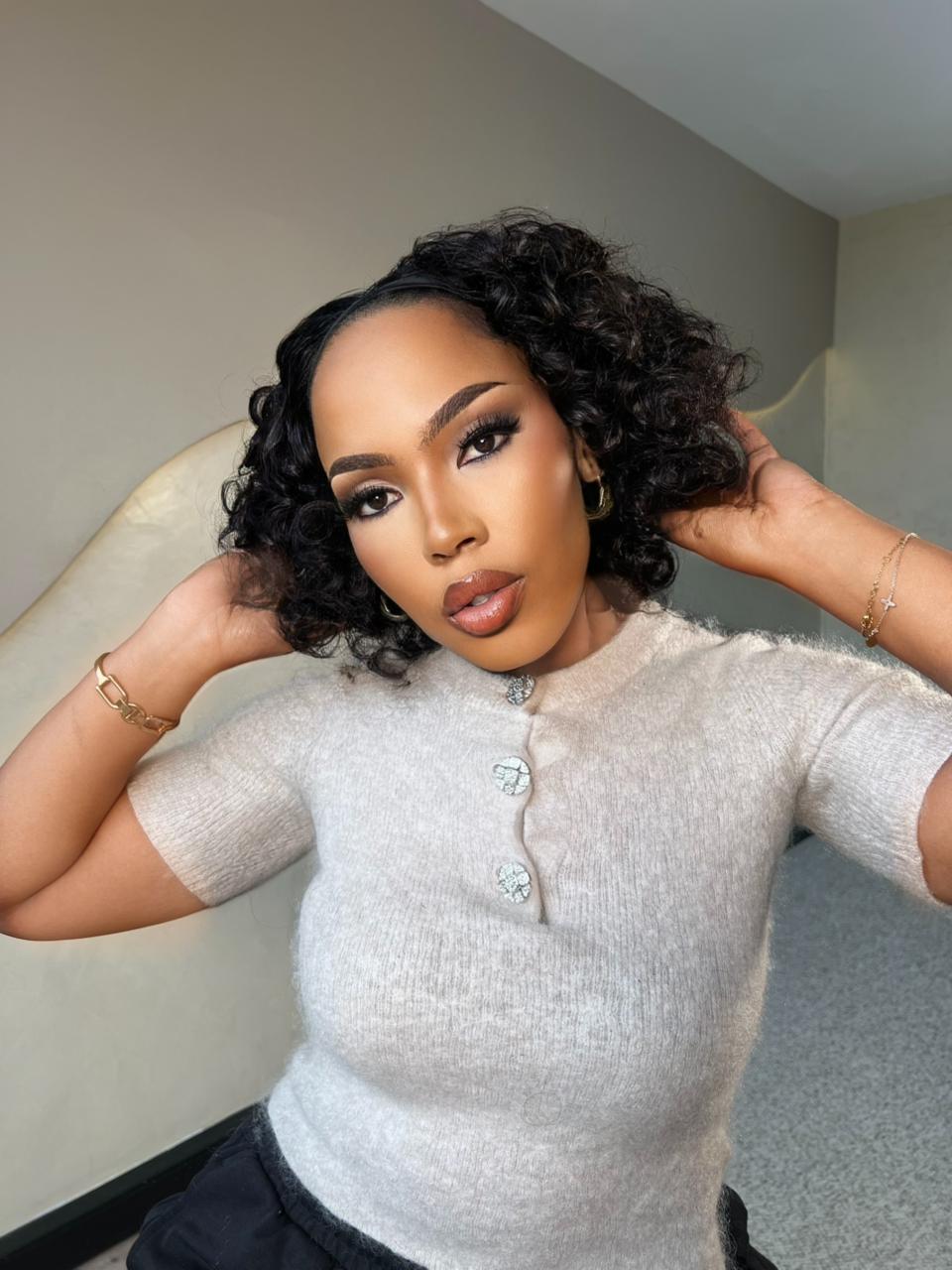 14" Vogue Headband Wig