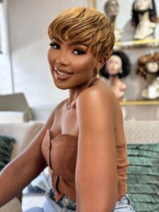 Read more about the article The Best Summer Weaves and Wigs from The San Hair: Stay Stylish and Cool!